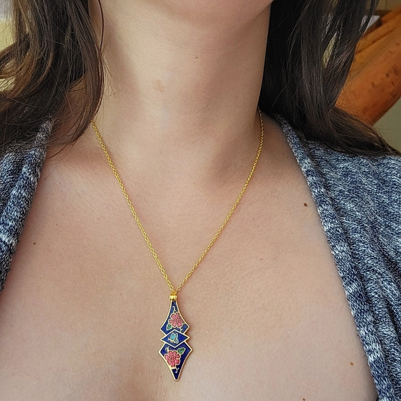 Vintage 10K GP Floral Butterfly Geometric Necklace - Picture 6 of 10